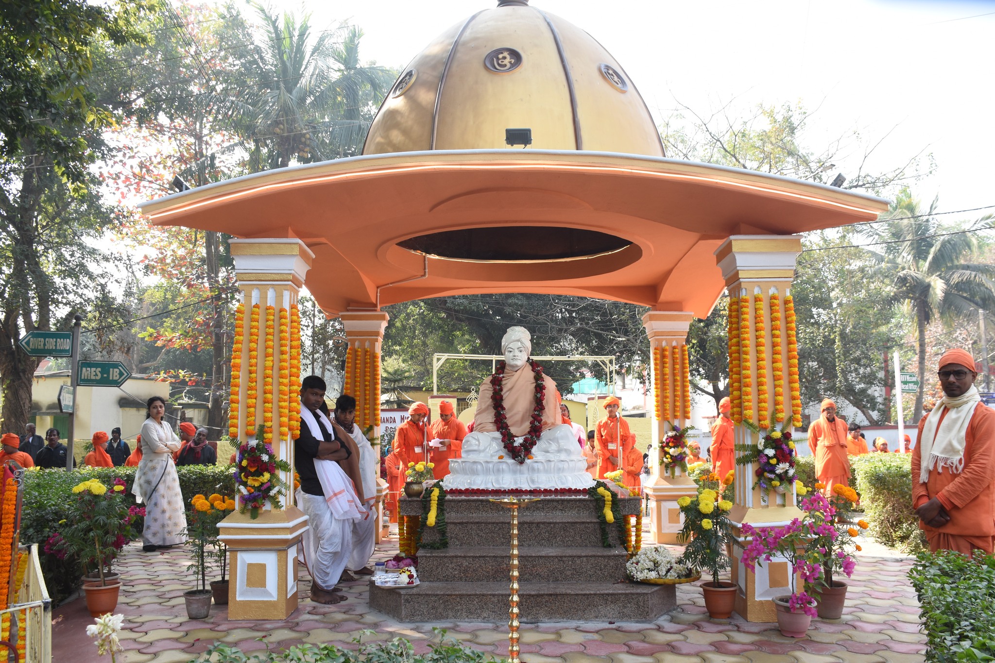 Create Basic Page with Slider