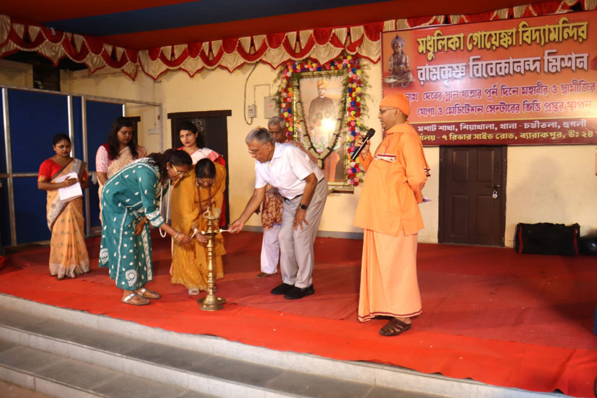 What is Lorem Ipsum?  Lorem Ipsum is simply dummy text of the printing and typesetting industry. Lorem Ipsum has been the industry's standard dummy text ever since the 1500s, when an unknown printer took a galley of type and scrambled it to make a type specimen book. It has survived not only five centuries, but also the leap into electronic typesetting, remaining essentially unchanged. It was popularised in the 1960s with the release of Letraset sheets containing Lorem Ipsum passages, and more recently with